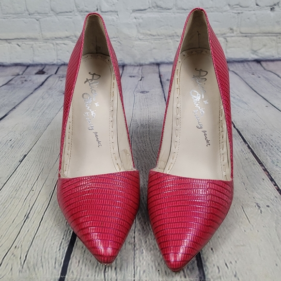 ALICE + OLIVIA | embossed leather high heel pumps - Picture 5 of 12
